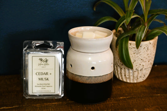 Cedar + Musk Soy Melt