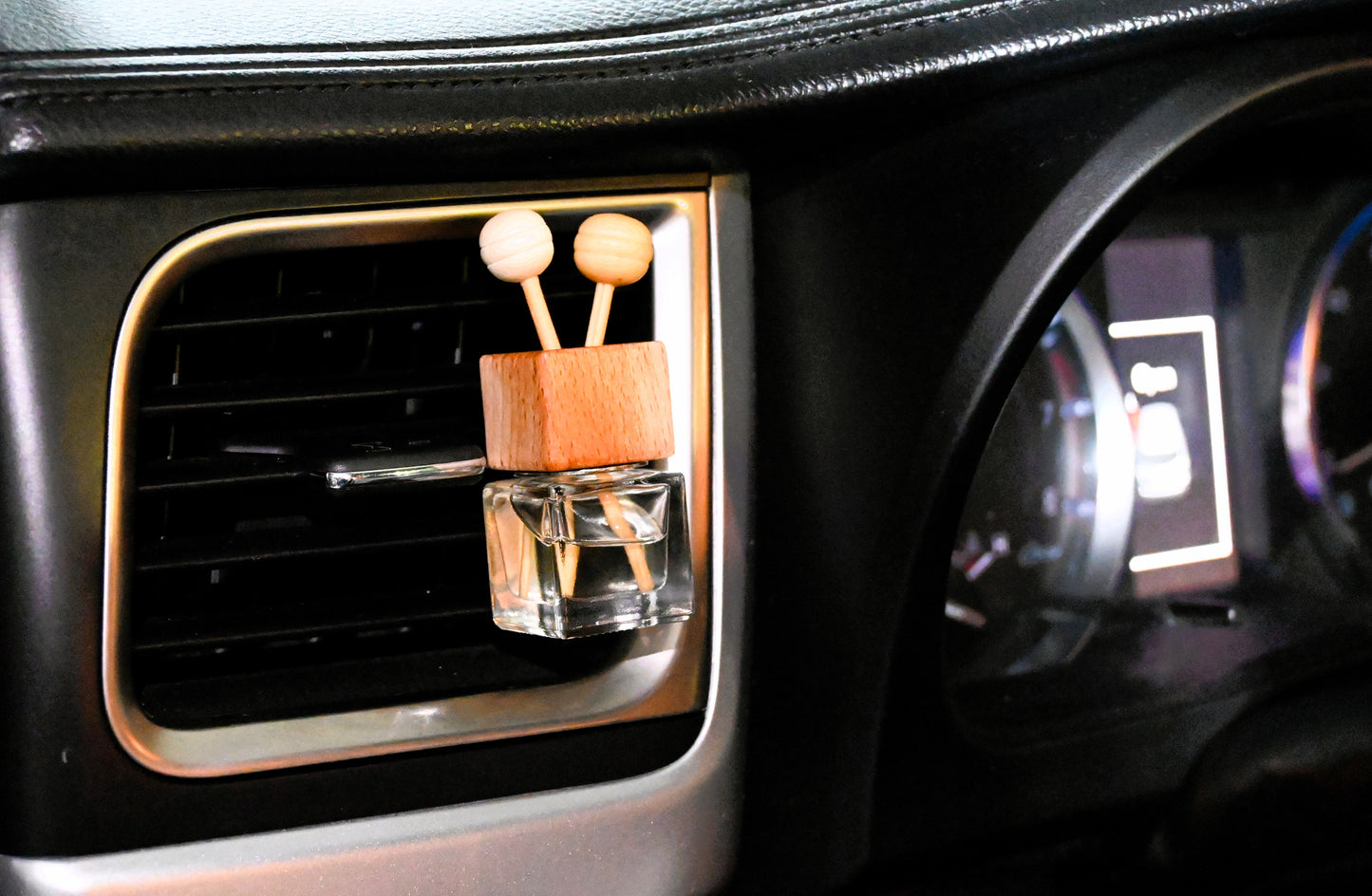 Rustic Timber Car Diffuser Vent Clip