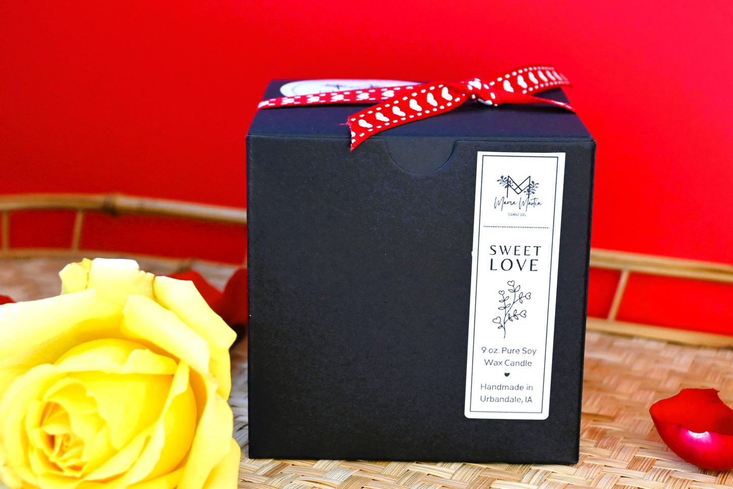 Sweet Love XOXO Candle Gift