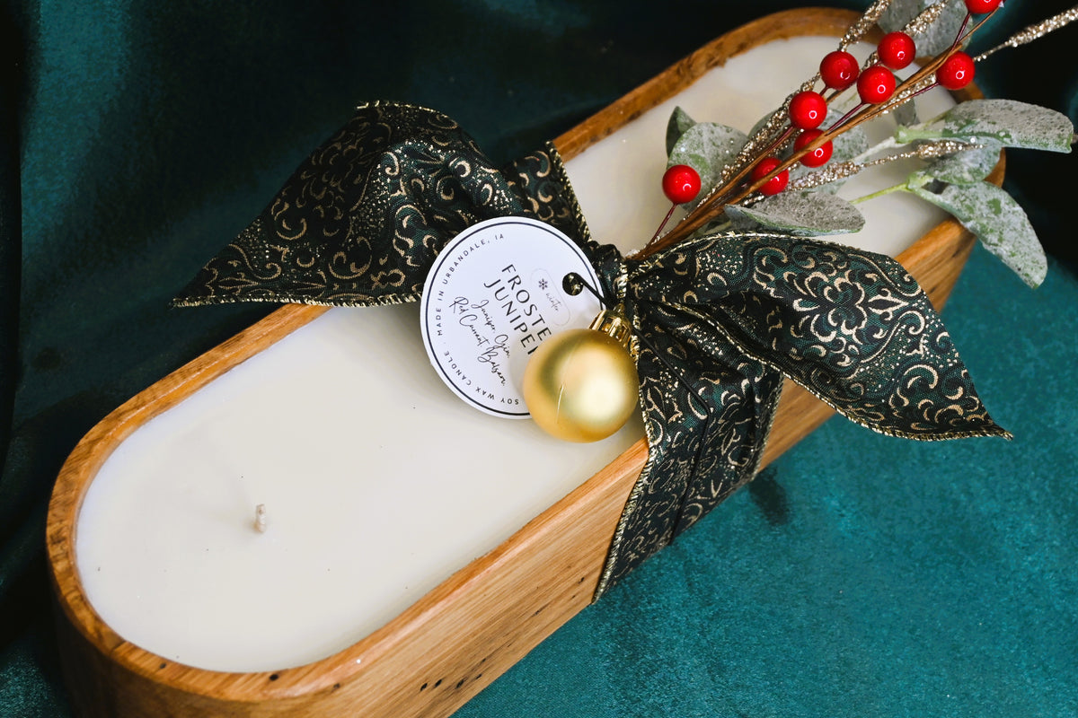 Frosted Juniper Wood Candle Boat